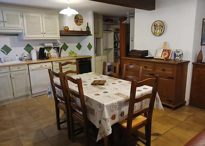 Charmante Maison De Village Hébergement de vacances *