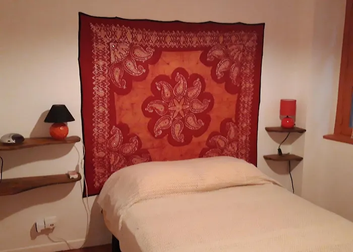 Charmante Maison De Village Hébergement de vacances La Digne-d'Amont